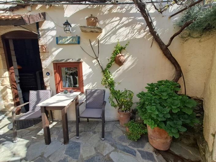 Image No.18-2 Bed House for sale