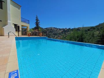 Villa-For-Sale-In-Theriso-Chania20240621_114801