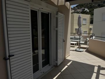 Vila-for-sale-in-Almirida-image00032
