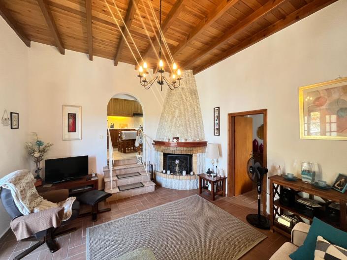 Image No.7-Maison de 4 chambres à vendre à Neo Chorio