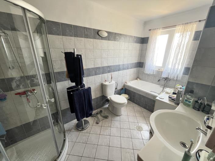 Image No.14-Maison de 4 chambres à vendre à Neo Chorio