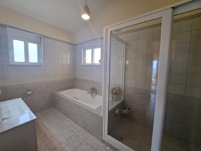 Image No.18-Villa de 4 chambres à vendre à Almyrida