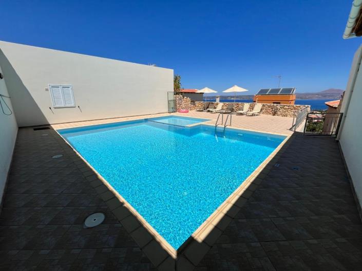 Image No.20-2 Bed House for sale