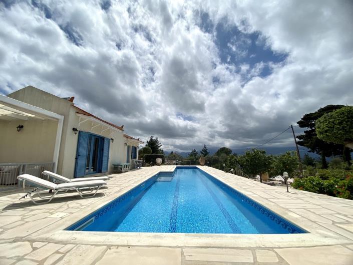 Image No.4-Villa / Détaché de 4 chambres à vendre à Paleloni