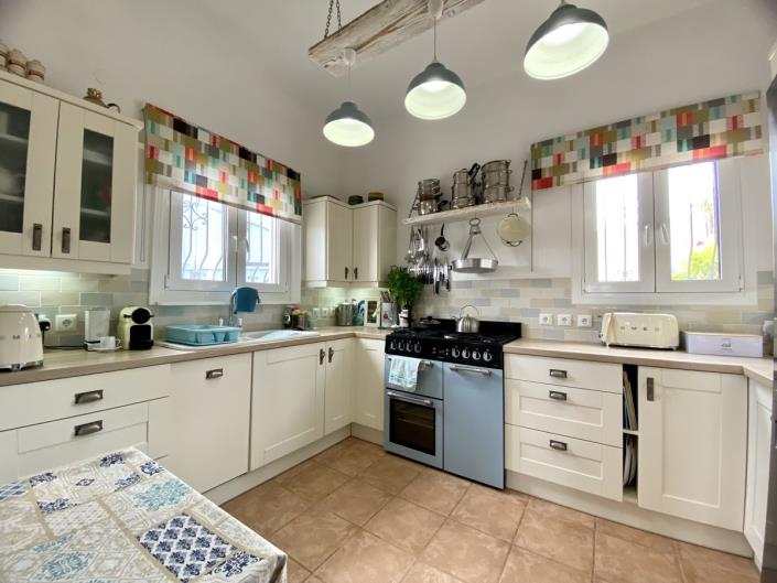 Image No.23-Villa / Détaché de 4 chambres à vendre à Paleloni