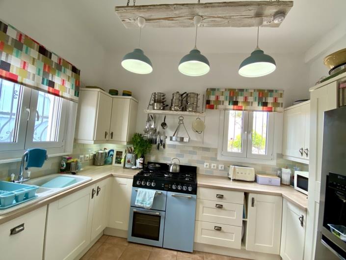 Image No.29-Villa / Détaché de 4 chambres à vendre à Paleloni