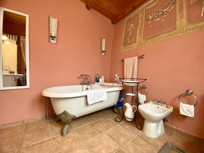 Image No.32-Villa / Détaché de 4 chambres à vendre à Paleloni