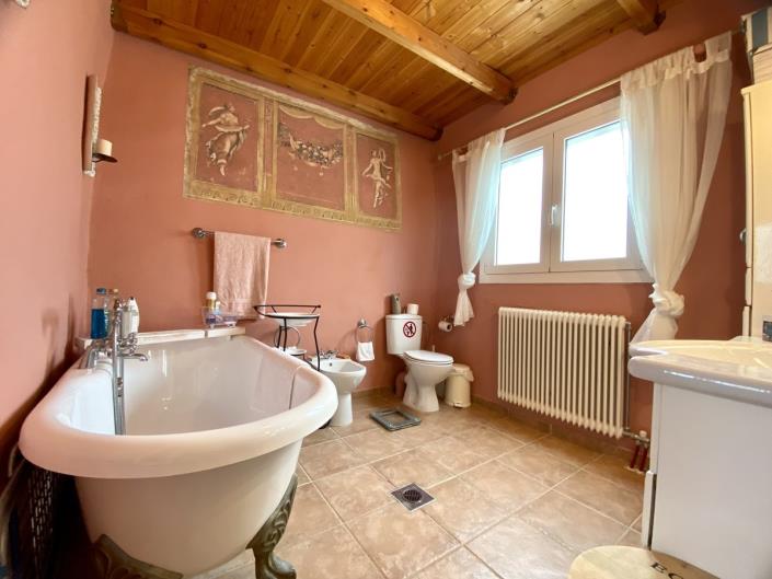 Image No.38-Villa / Détaché de 4 chambres à vendre à Paleloni