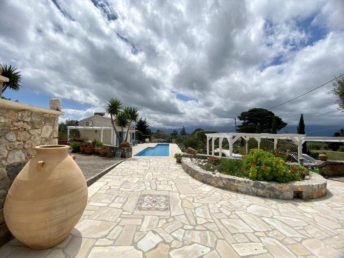 Image No.37-Villa / Détaché de 4 chambres à vendre à Paleloni