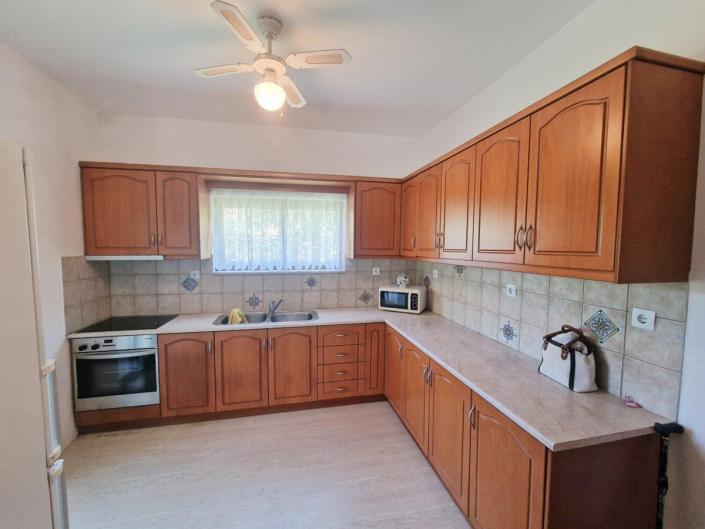 Image No.5-5 Bed House for sale