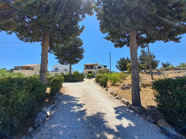 Image No.2-Villa de 4 chambres à vendre à Xirosterni