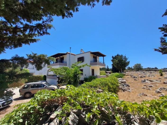 Image No.3-Villa de 4 chambres à vendre à Xirosterni