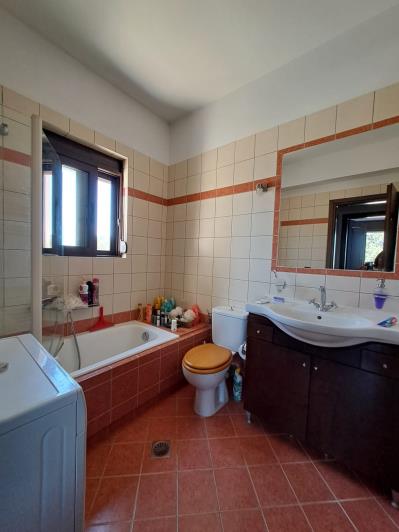 Image No.16-Villa de 4 chambres à vendre à Xirosterni