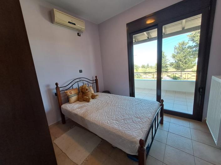 Image No.19-Villa de 4 chambres à vendre à Xirosterni