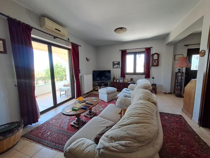 Image No.24-Villa de 4 chambres à vendre à Xirosterni