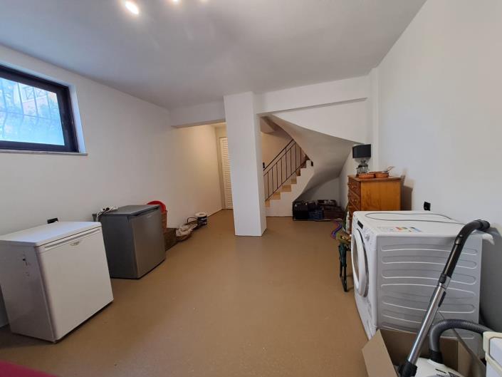 Image No.25-Villa de 4 chambres à vendre à Xirosterni