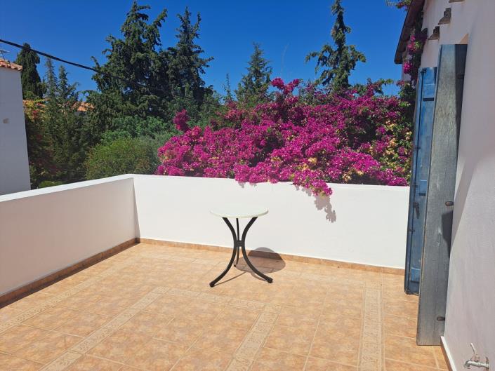 Image No.25-Appartement de 1 chambre à vendre à Douliana