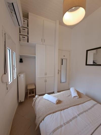 Image No.15-2 Bed House for sale