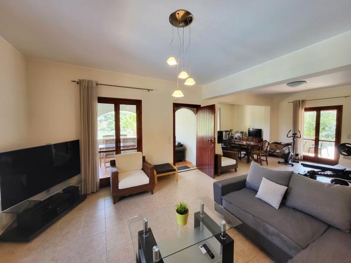 Image No.10-Villa de 4 chambres à vendre à Almyrida