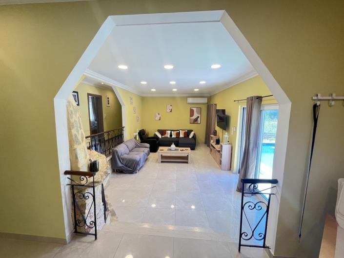 Image No.5-Villa de 2 chambres à vendre à Sellia