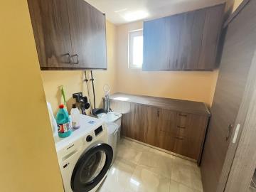 89a5d2ee68a840d7aec851ef9a72af64