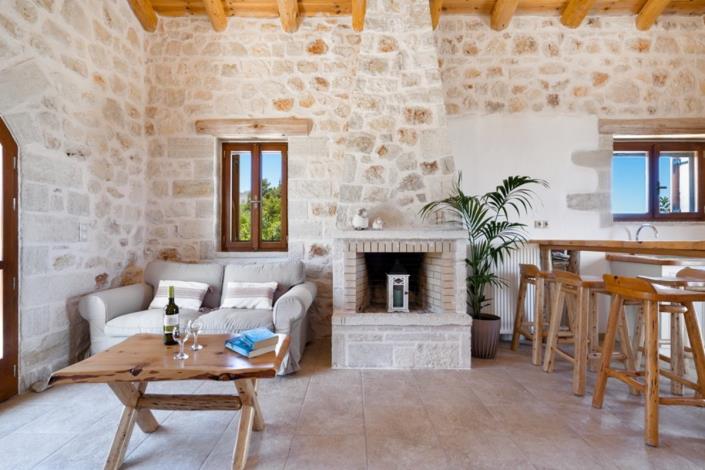 Image No.9-2 Bed Villa for sale