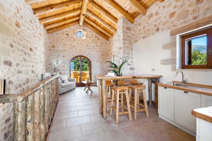 Image No.18-2 Bed Villa for sale