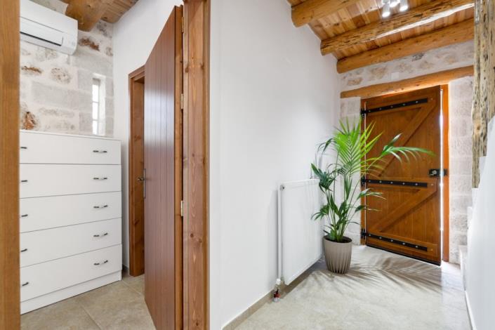 Image No.23-2 Bed Villa for sale