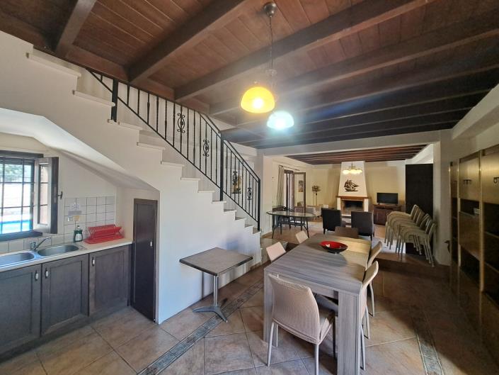 Image No.17-Maison de 4 chambres à vendre à Douliana