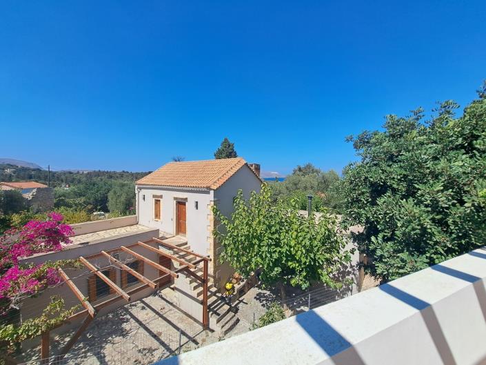 Image No.24-Maison de 4 chambres à vendre à Douliana