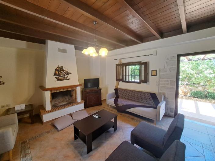 Image No.35-Maison de 4 chambres à vendre à Douliana