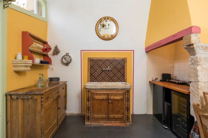 Image No.13-2 Bed Townhouse for sale