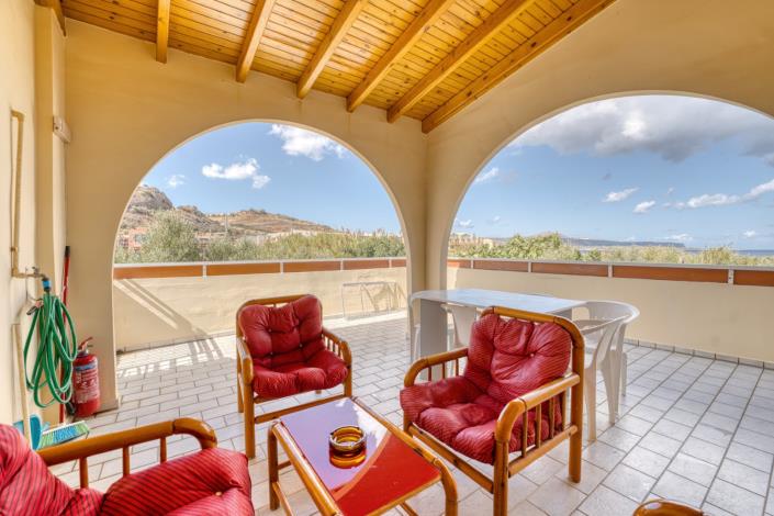 Image No.3-Maison / Villa de 4 chambres à vendre à Kalyves