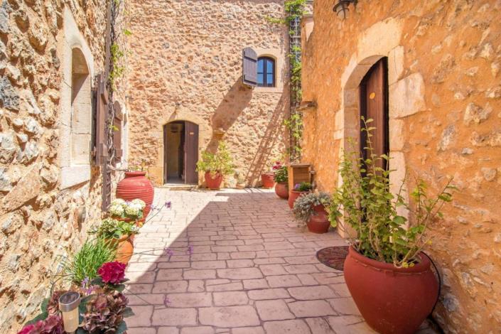 Image No.12-1 Bed House/Villa for sale