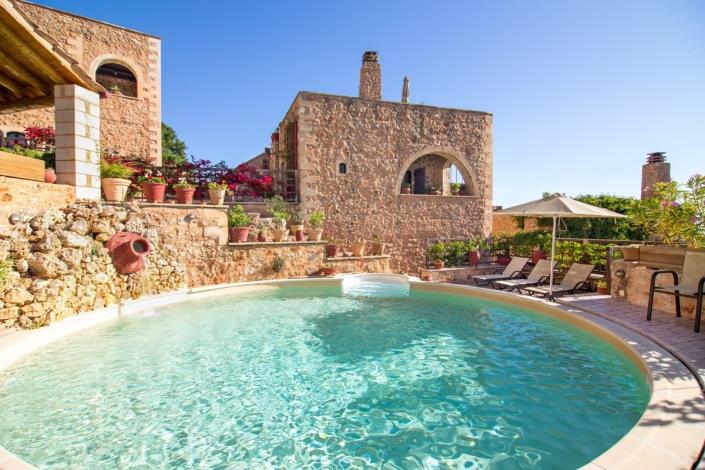 Image No.2-Maison / Villa de 1 chambre à vendre à Samonas