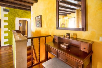 Villa-For-Sale-in-Samonas-village-15