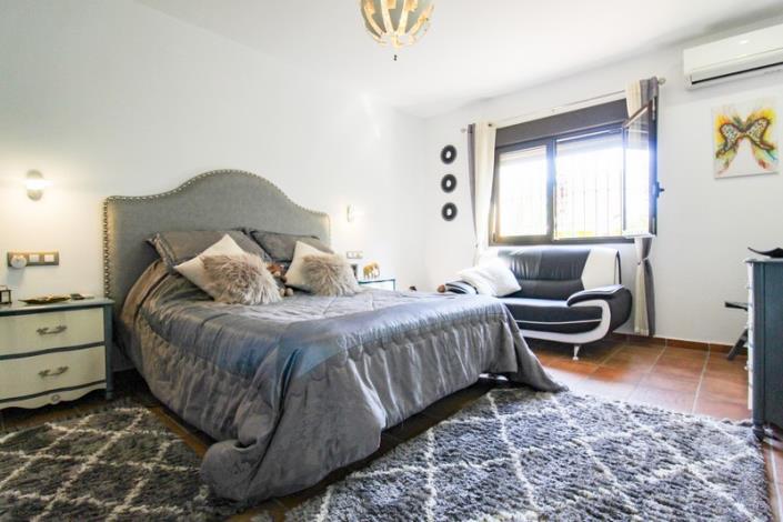 Image No.41-Propriété de pays de 4 chambres à vendre à Bigastro