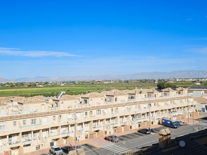 Image No.17-2 Bed Apartment for sale