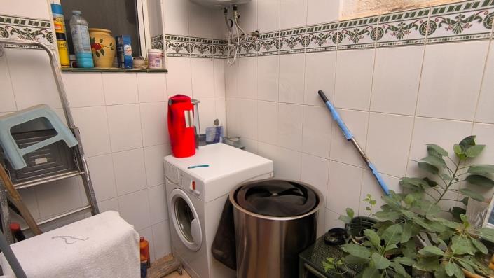 Image No.14-3 Bed Quad for sale