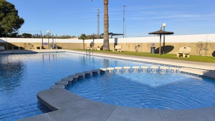 Image No.26-3 Bed Quad for sale