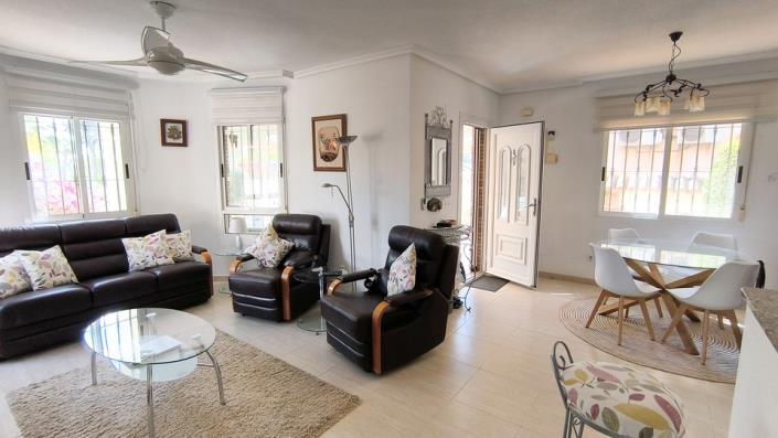 Image No.7-3 Bed Villa / Detached for sale