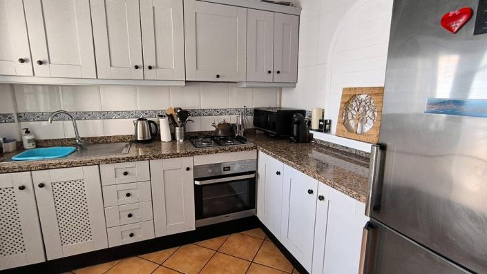 Image No.9-2 Bed Villa / Detached for sale