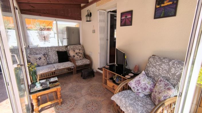 Image No.26-2 Bed Villa / Detached for sale