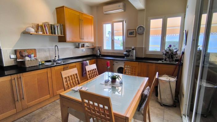 Image No.4-3 Bed Villa / Detached for sale