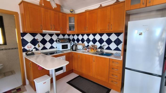 Image No.10-3 Bed Townhouse for sale