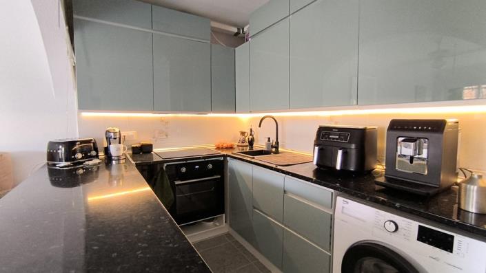 Image No.8-2 Bed Bungalow for sale