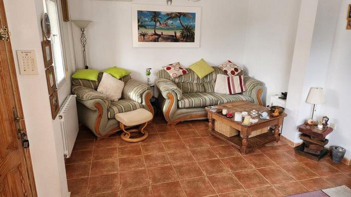 Image No.5-3 Bed Villa / Detached for sale