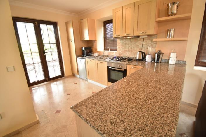 Image No.8-3 Bed Villa for sale