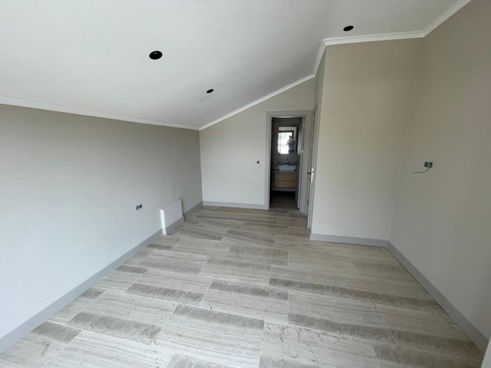 Image No.19-4 Bed Villa for sale