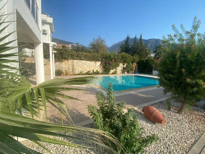 Image No.3-Villa de 4 chambres à vendre à Ovacik